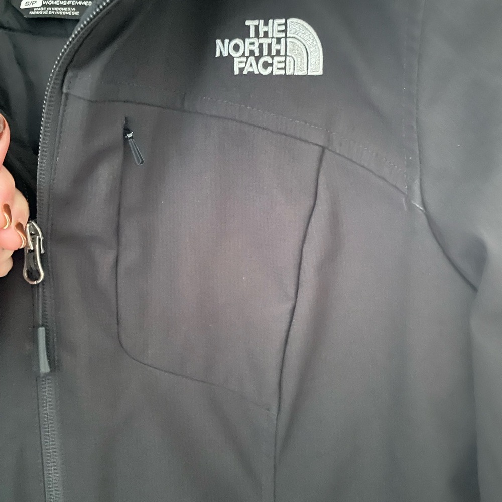 Northface Jacket - Picture 6 of 6